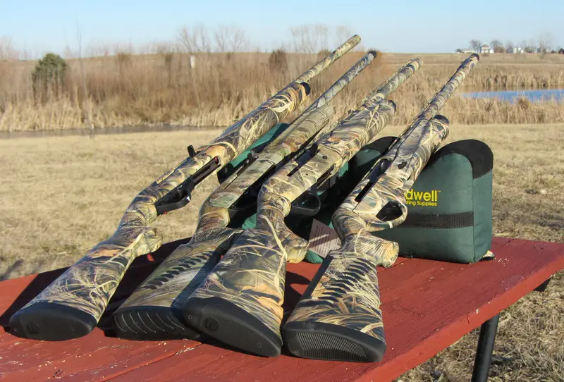 benelli m2 comfortech vs super stock